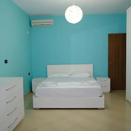 Lovely Front Apartment. * Golem (Tirana)